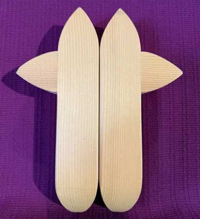 Unser Ökumenekreuz anlässlich der Partnerschaft der Ev. Friedenskirchengemeinde, St. Barbara und St. Alban (Foto: Döhrer) (c) Andrea Döhrer Unser Ökumenekreuz anlässlich der Partnerschaft der Ev. Friedenskirchengemeinde, St. Barbara und St. Alban (Foto: Döhrer)